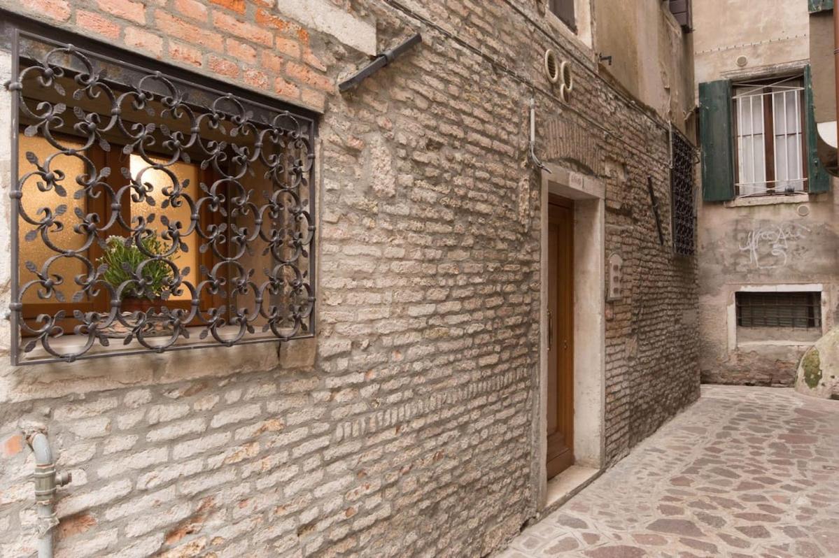 Appartamenti Ca D'Oro Venesia Bagian luar foto